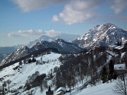 54 Riguardando verso il Monte Ocone, salito la mattina